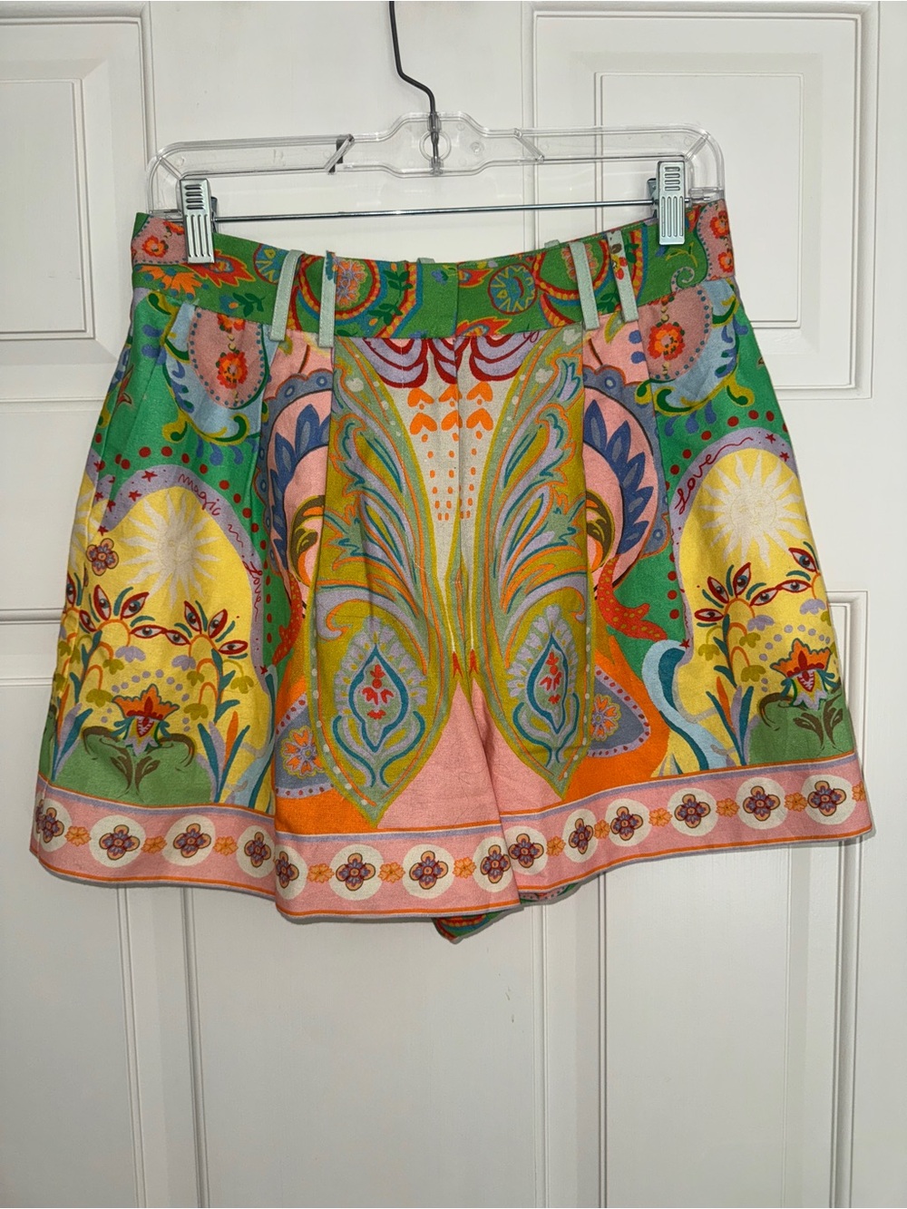 NWT ANTONIO MELANI Multicolor Paisley Shorts, size 4